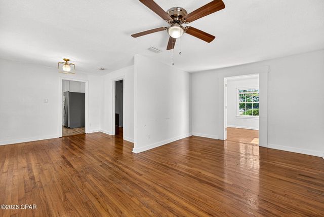 906 Harmon Avenue, Panama City, FL 32401