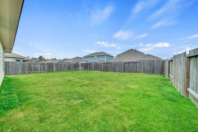 17607 Longwood Trace Lane, New Caney, TX 77357