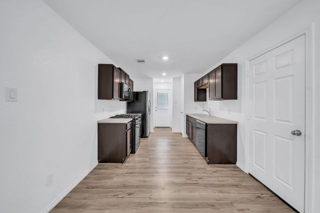 17607 Longwood Trace Lane, New Caney, TX 77357