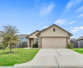 17607 Longwood Trace Lane, New Caney, TX 77357