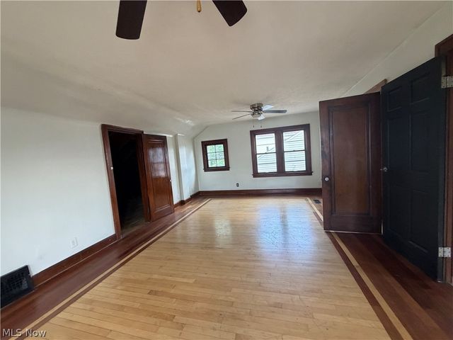 8127 Garfield Boulevard, Garfield Heights, OH 44125