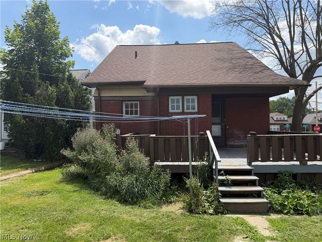 8127 Garfield Boulevard, Garfield Heights, OH 44125