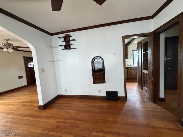 8127 Garfield Boulevard, Garfield Heights, OH 44125