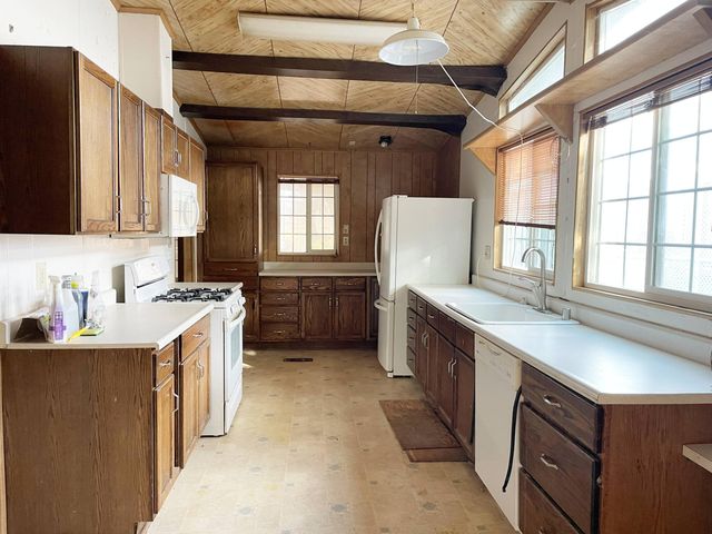 360 Sapwood Drive, Redding, CA 96003