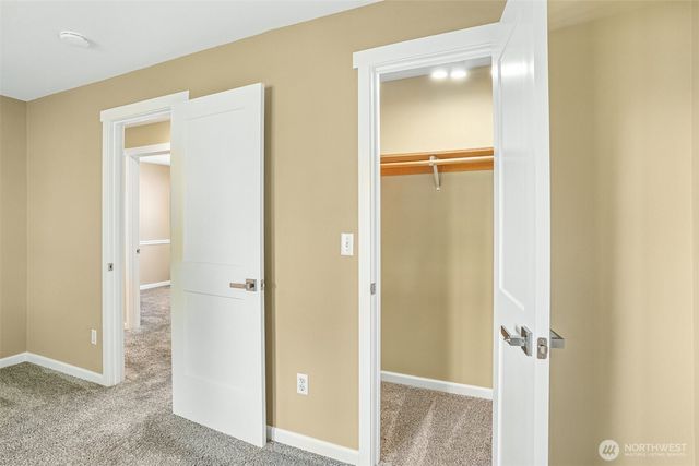 26555 220th Place SE, Maple Valley, WA 98038
