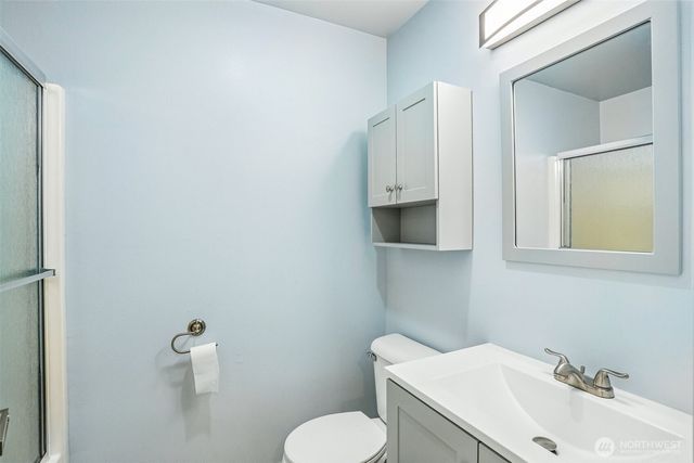 26555 220th Place SE, Maple Valley, WA 98038