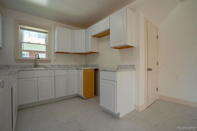 163 Moss Street, Highland Park, MI 48203