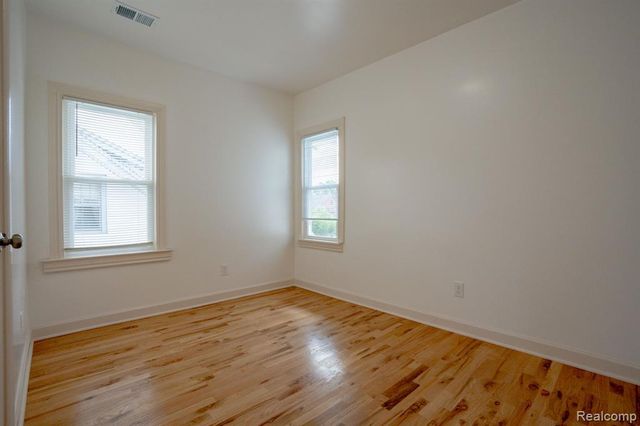 163 Moss Street, Highland Park, MI 48203