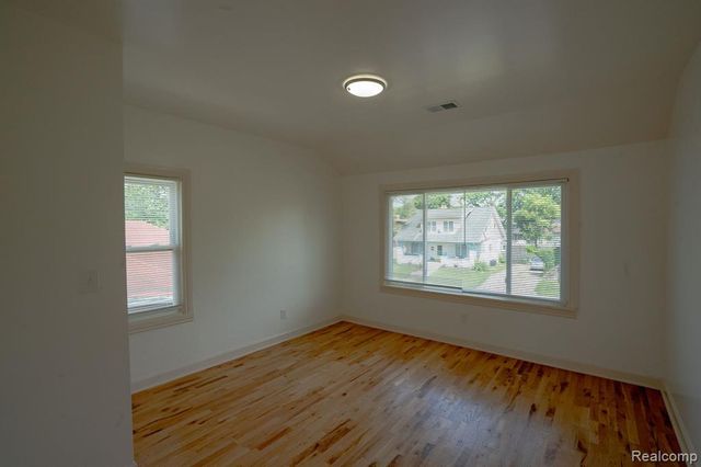 163 Moss Street, Highland Park, MI 48203