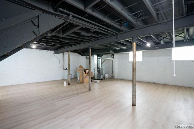 163 Moss Street, Highland Park, MI 48203