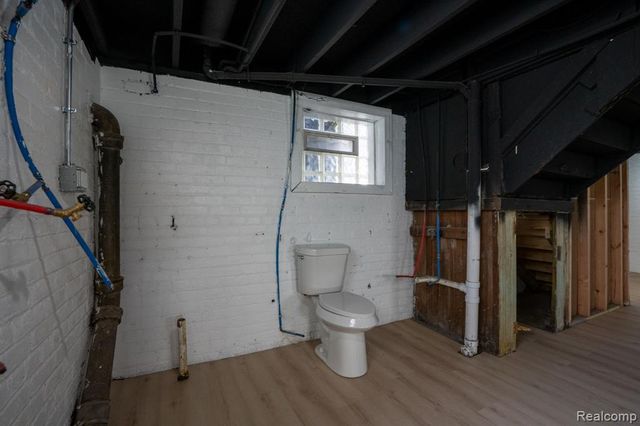 163 Moss Street, Highland Park, MI 48203