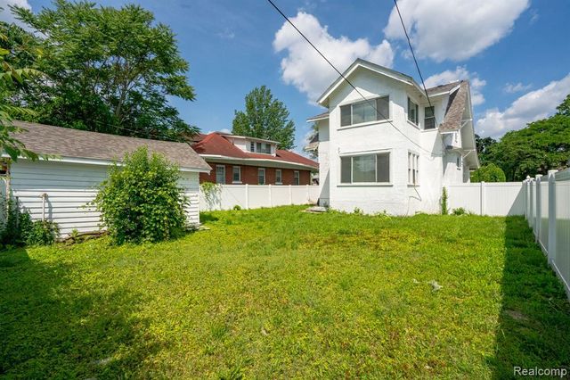 163 Moss Street, Highland Park, MI 48203