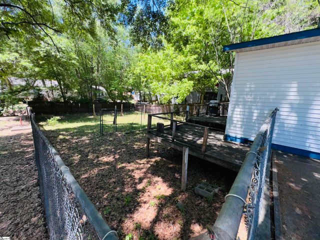 200 Hayes Road, Easley, SC 29642