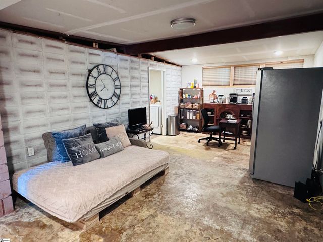 200 Hayes Road, Easley, SC 29642