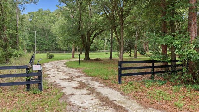 13250 NW 160TH AVENUE, Morriston, FL 32668