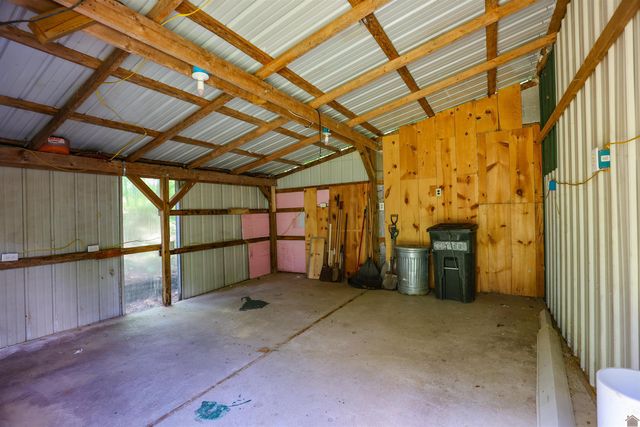 2025 Big Bear Highway, Benton, KY 42025