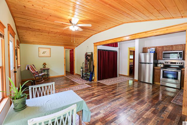 2025 Big Bear Highway, Benton, KY 42025