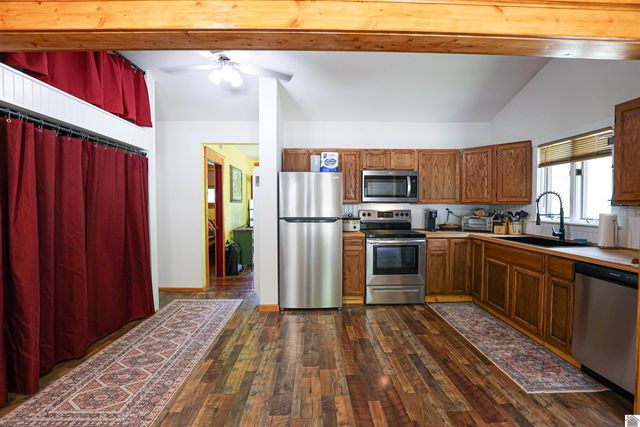 2025 Big Bear Highway, Benton, KY 42025