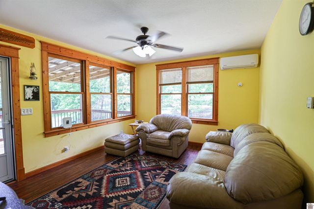 2025 Big Bear Highway, Benton, KY 42025