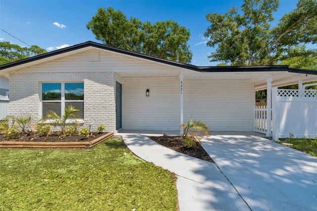 4221 EMPIRE PLACE, Tampa, FL 33610