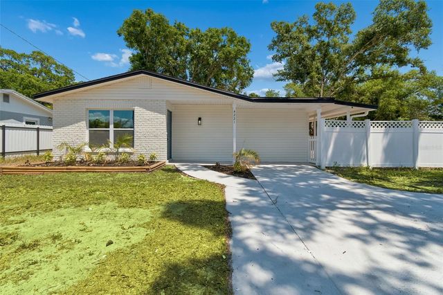 4221 EMPIRE PLACE, Tampa, FL 33610