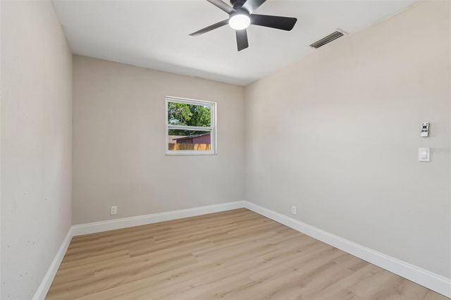 4221 EMPIRE PLACE, Tampa, FL 33610