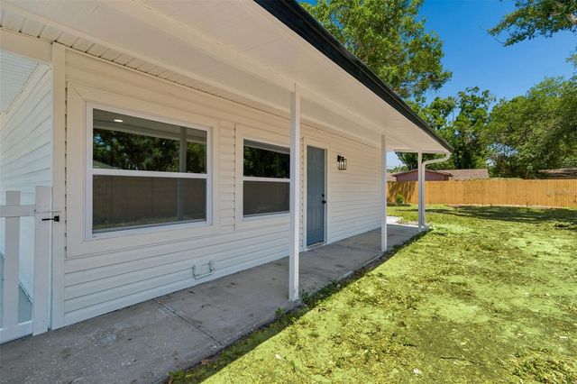 4221 EMPIRE PLACE, Tampa, FL 33610