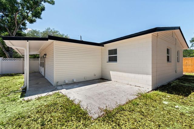 4221 EMPIRE PLACE, Tampa, FL 33610
