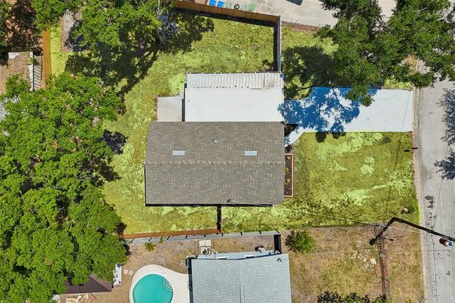 4221 EMPIRE PLACE, Tampa, FL 33610