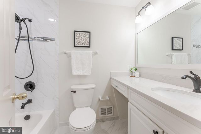 9109 PARLIAMENT DR, Burke, VA 22015