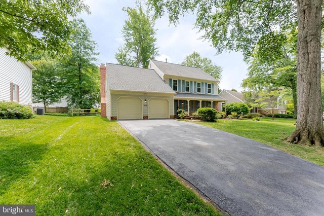 9109 PARLIAMENT DR, Burke, VA 22015