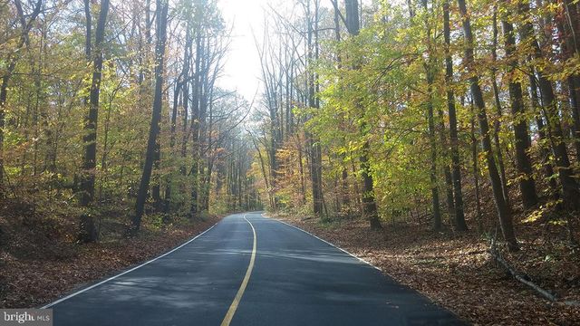 9109 PARLIAMENT DR, Burke, VA 22015
