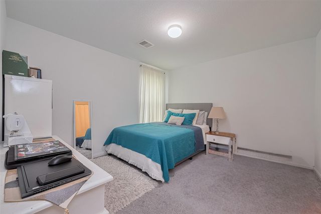 862 Road 5138, Cleveland, TX 77327