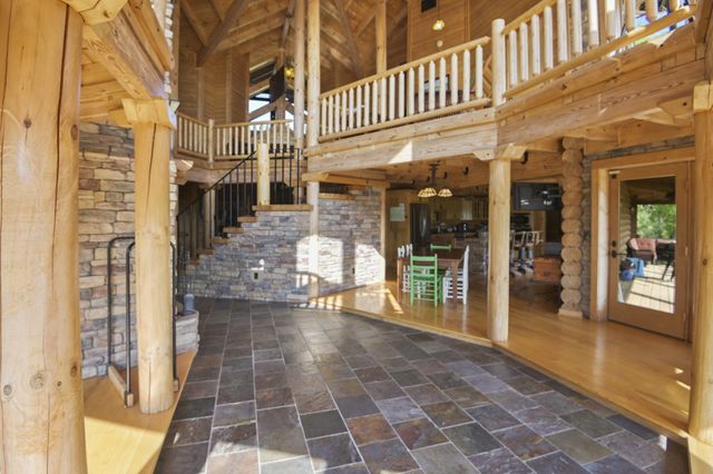 131 Bluff Line Dr, Mcminnville, TN 37110