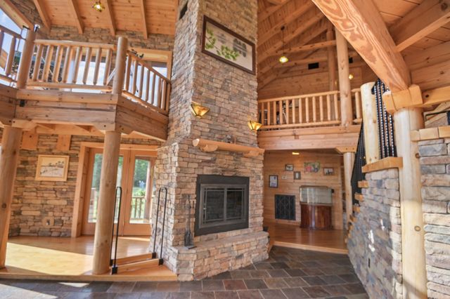 131 Bluff Line Dr, Mcminnville, TN 37110