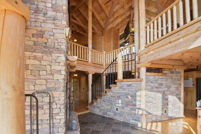 131 Bluff Line Dr, Mcminnville, TN 37110