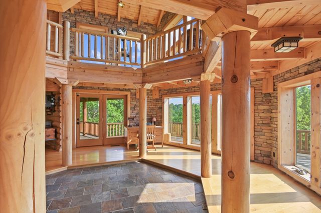 131 Bluff Line Dr, Mcminnville, TN 37110