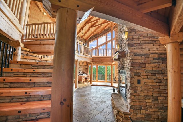 131 Bluff Line Dr, Mcminnville, TN 37110