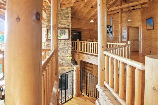 131 Bluff Line Dr, Mcminnville, TN 37110