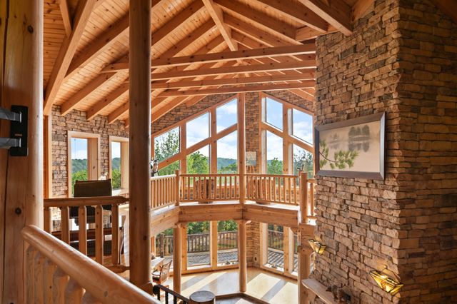 131 Bluff Line Dr, Mcminnville, TN 37110