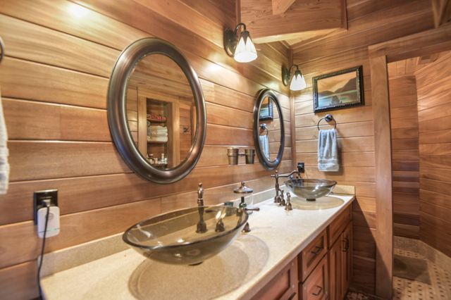 131 Bluff Line Dr, Mcminnville, TN 37110