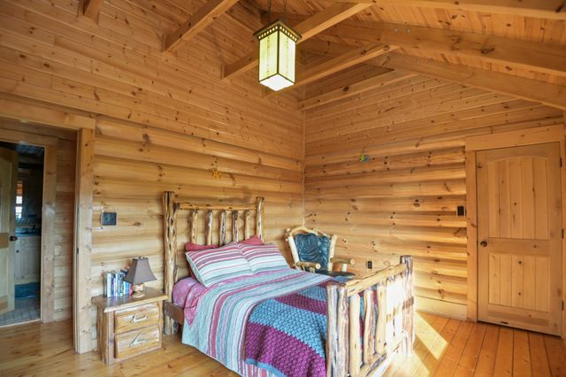 131 Bluff Line Dr, Mcminnville, TN 37110