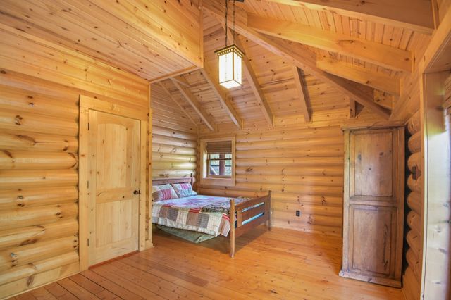 131 Bluff Line Dr, Mcminnville, TN 37110