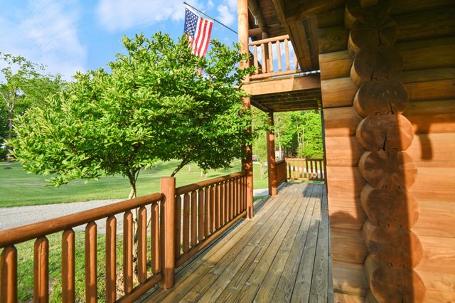 131 Bluff Line Dr, Mcminnville, TN 37110