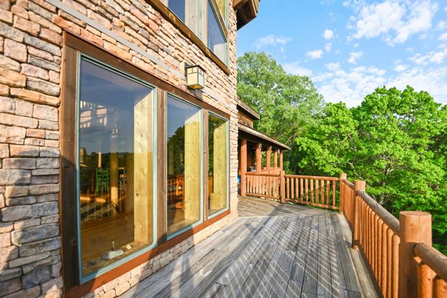 131 Bluff Line Dr, Mcminnville, TN 37110