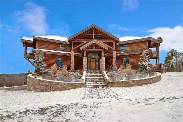 131 Bluff Line Dr, Mcminnville, TN 37110