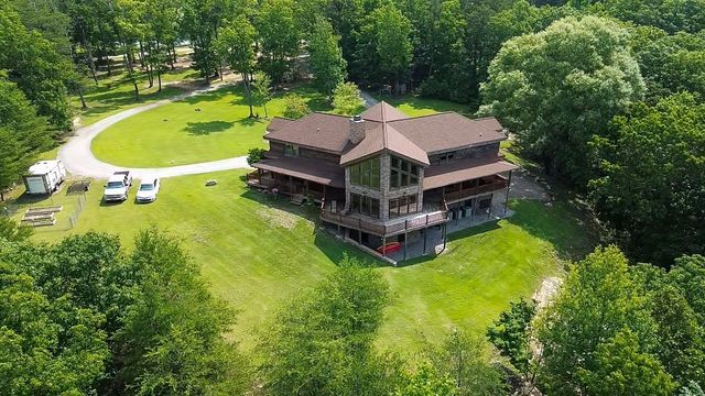 131 Bluff Line Dr, Mcminnville, TN 37110