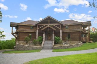 131 Bluff Line Dr, Mcminnville, TN 37110
