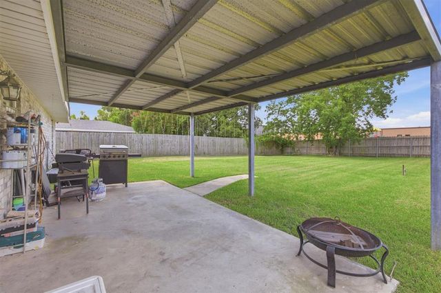1719 MATILDA Street, Westlake, LA 70669