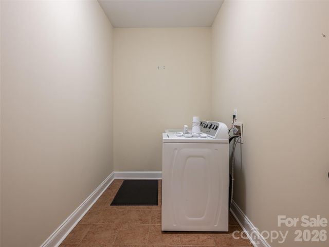 125 Craggy Street, Black Mountain, NC 28711